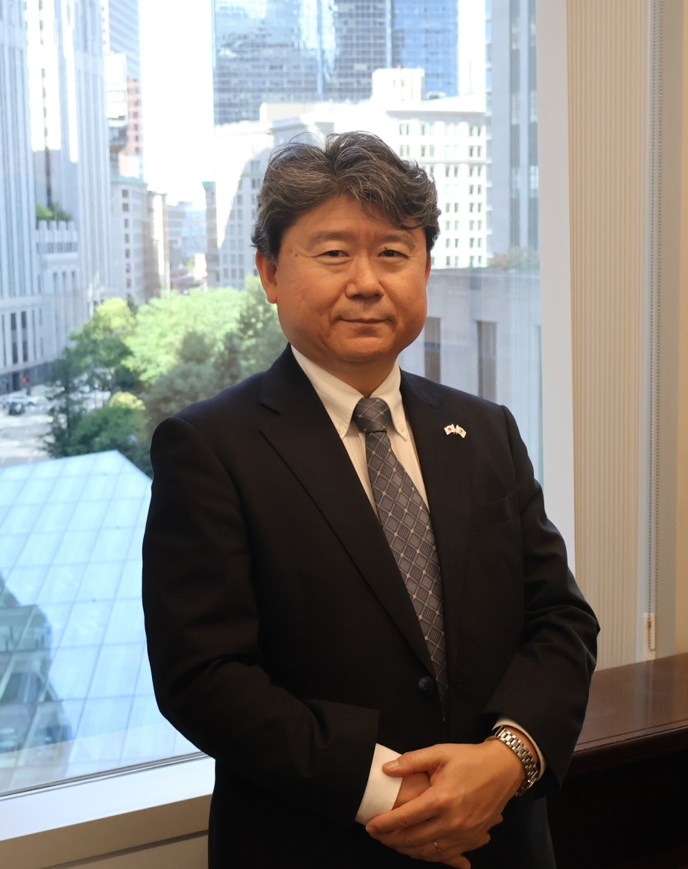 Consul General Seiichiro Takahashi