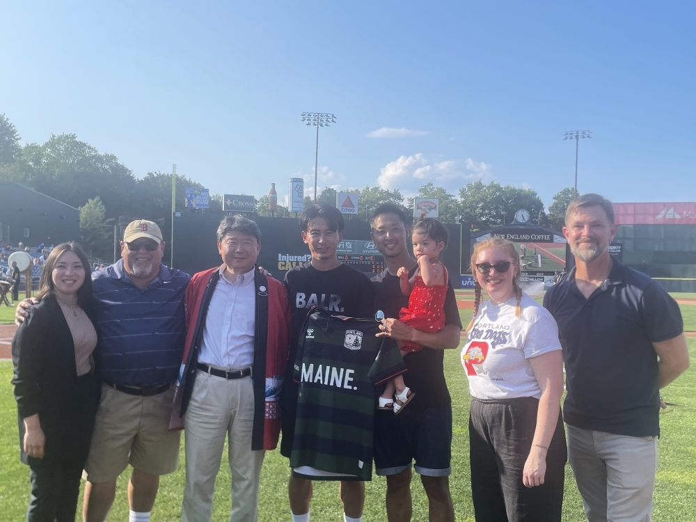 Consul General Takahashi Joins Sea Dogs’ First-Ever “Japan Night” 