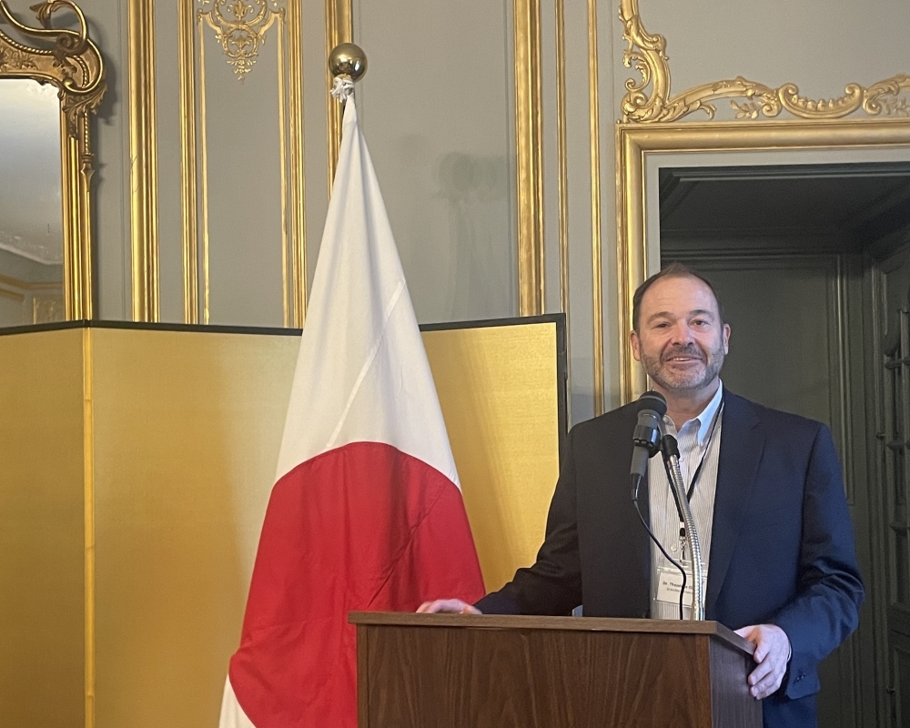 ブランダイズ大学生涯学習センター長