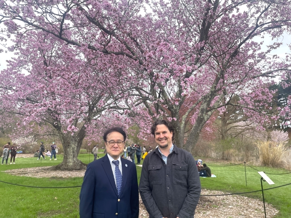 Deputy Consul General Suguru Minoya